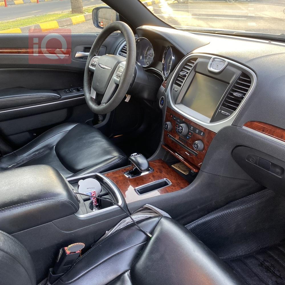 Chrysler 300